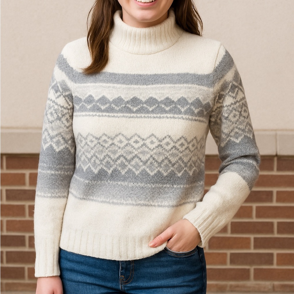 Max Studio Sweater M | Cozy Nordic Knit Pullover | Winter Snowflake Gray White